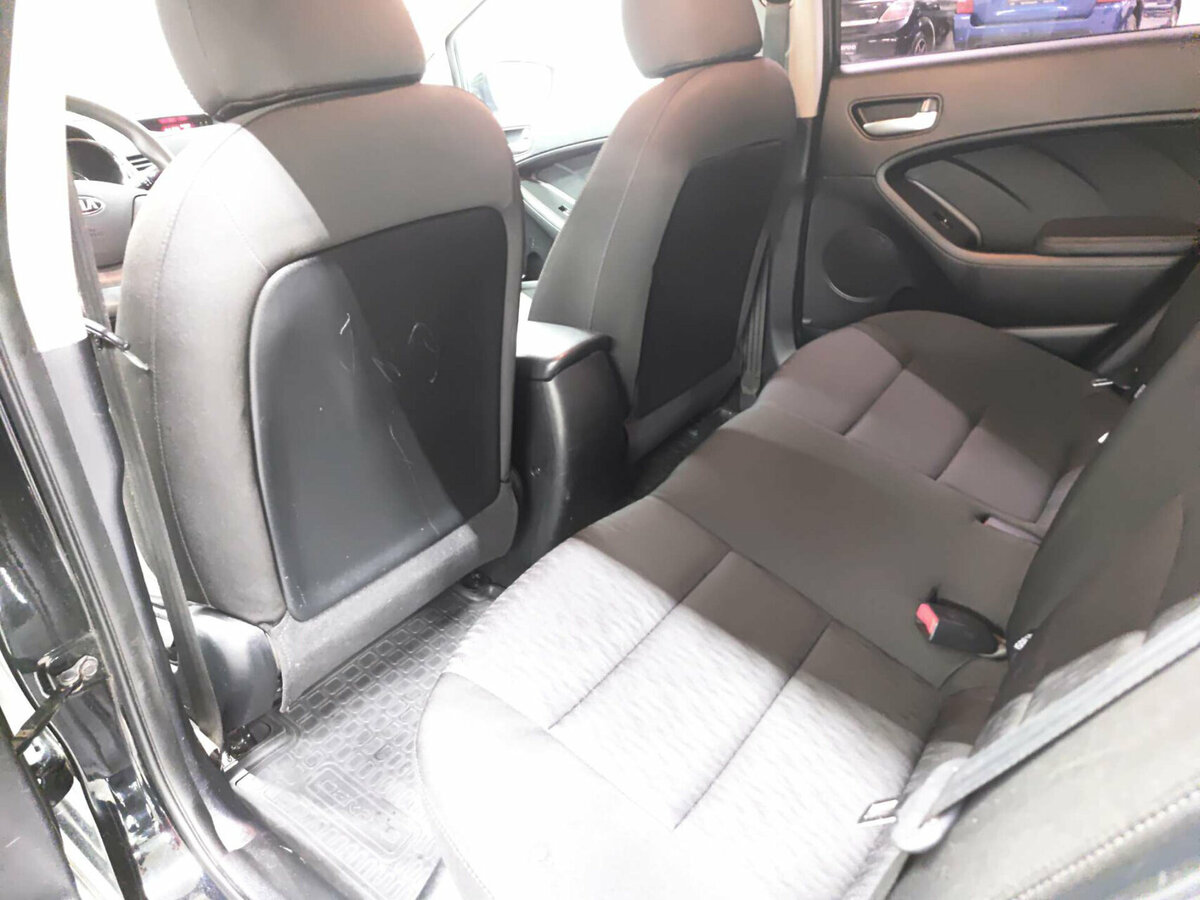 Купить Kia Cerato с пробегом. Фото: #11