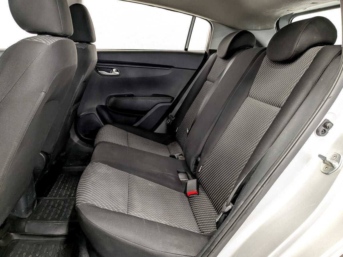 Купить Kia Rio с пробегом. Фото: #11