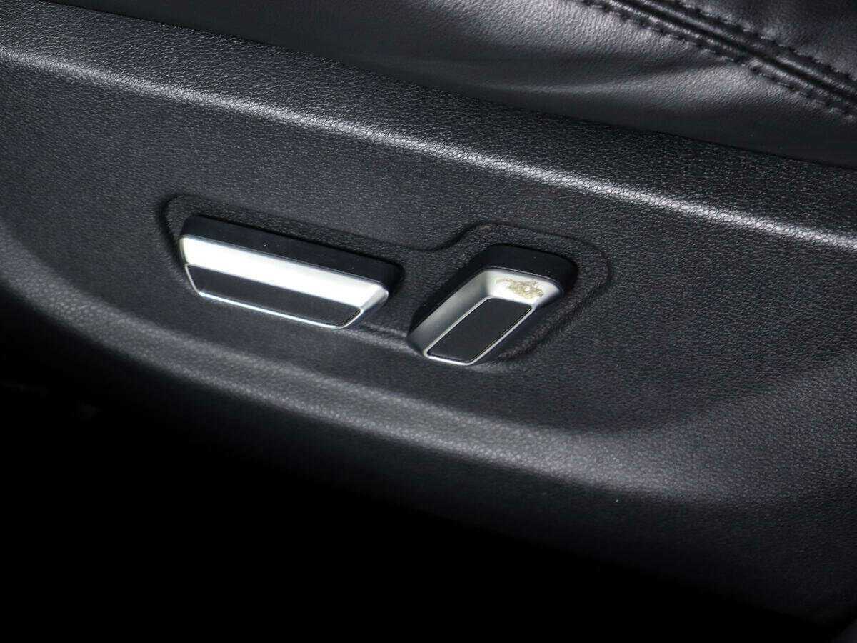 Купить Geely Atlas с пробегом. Фото: #19