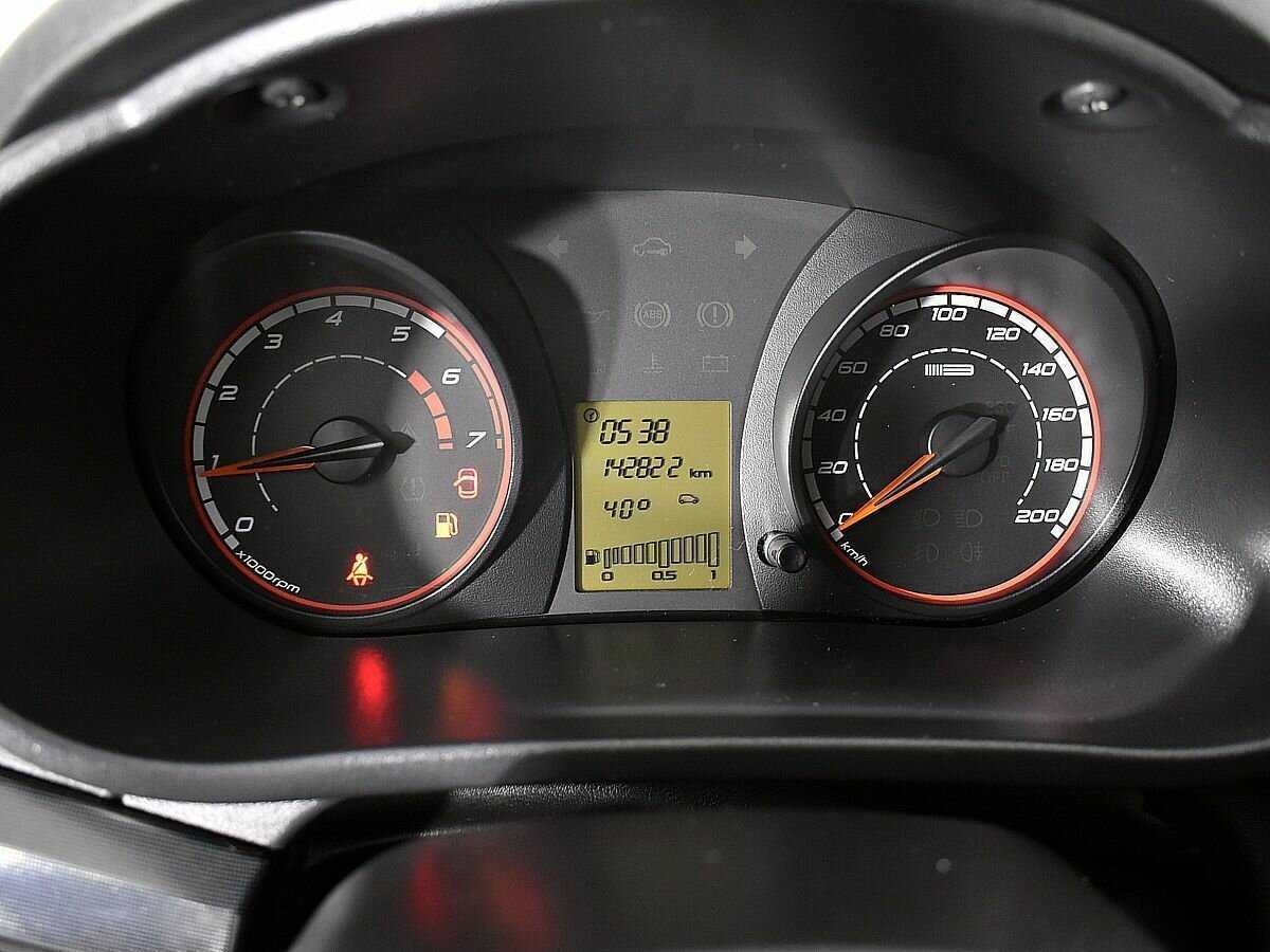 Купить Lada (ВАЗ) Kalina с пробегом. Фото: #11