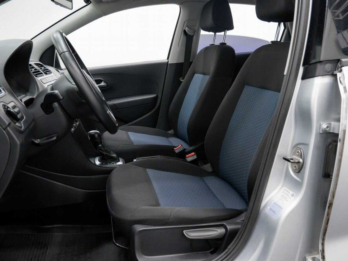 Купить Volkswagen Polo с пробегом. Фото: #11