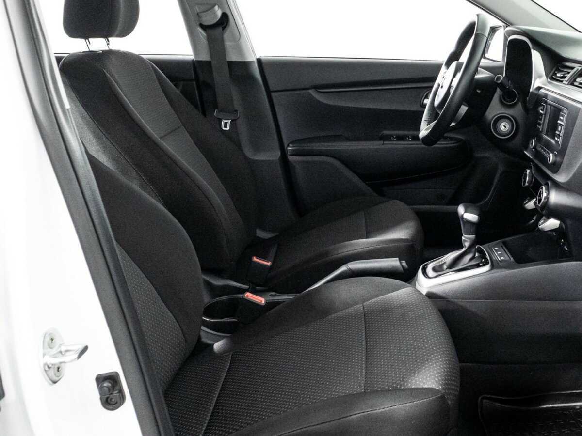 Купить Kia Rio с пробегом. Фото: #16