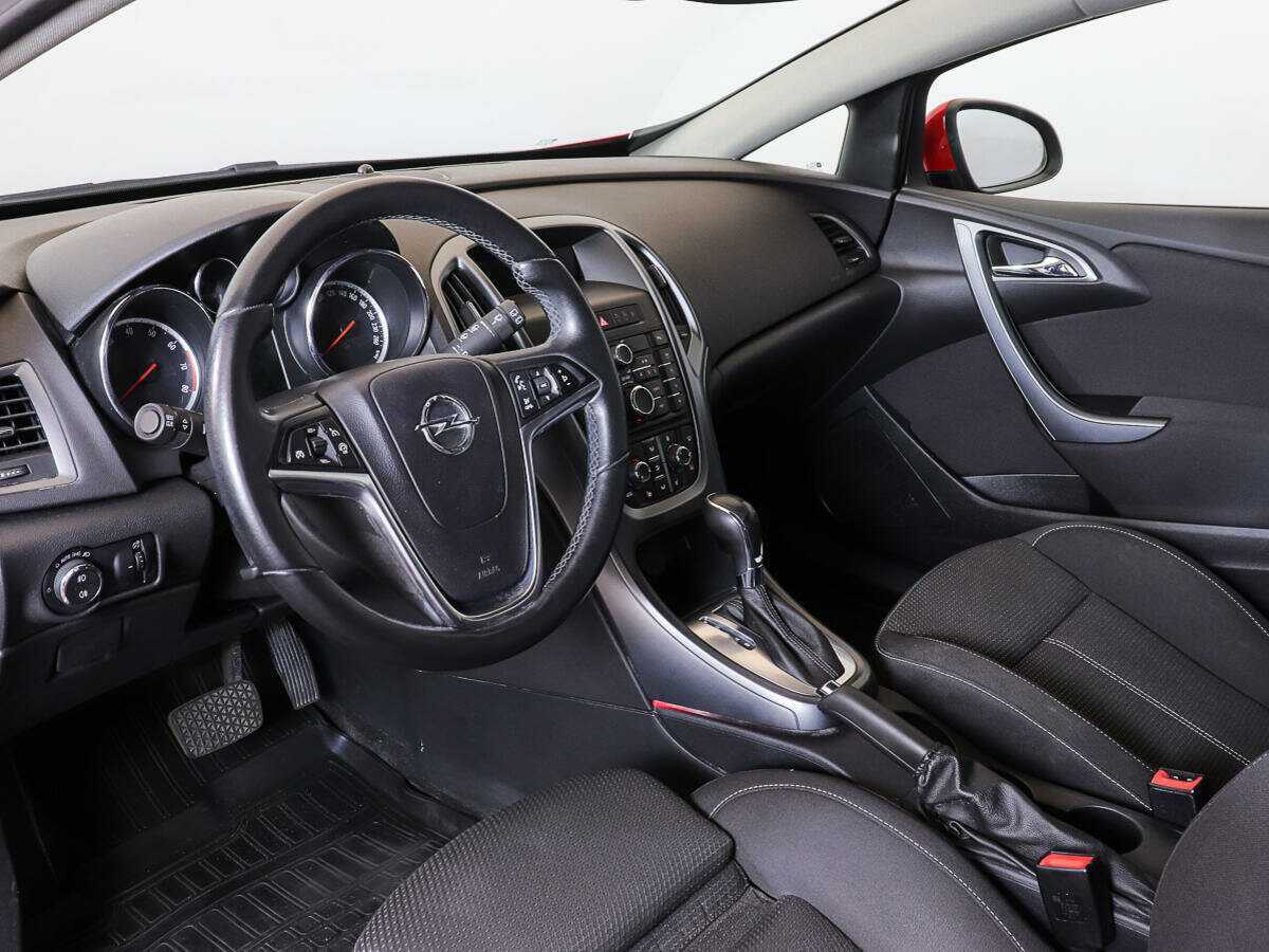 Купить Opel Astra с пробегом. Фото: #11