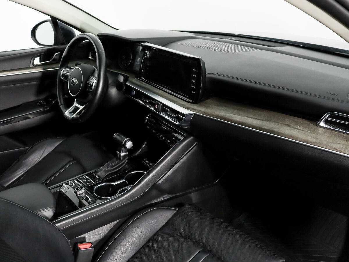 Купить Kia K5 с пробегом. Фото: #14
