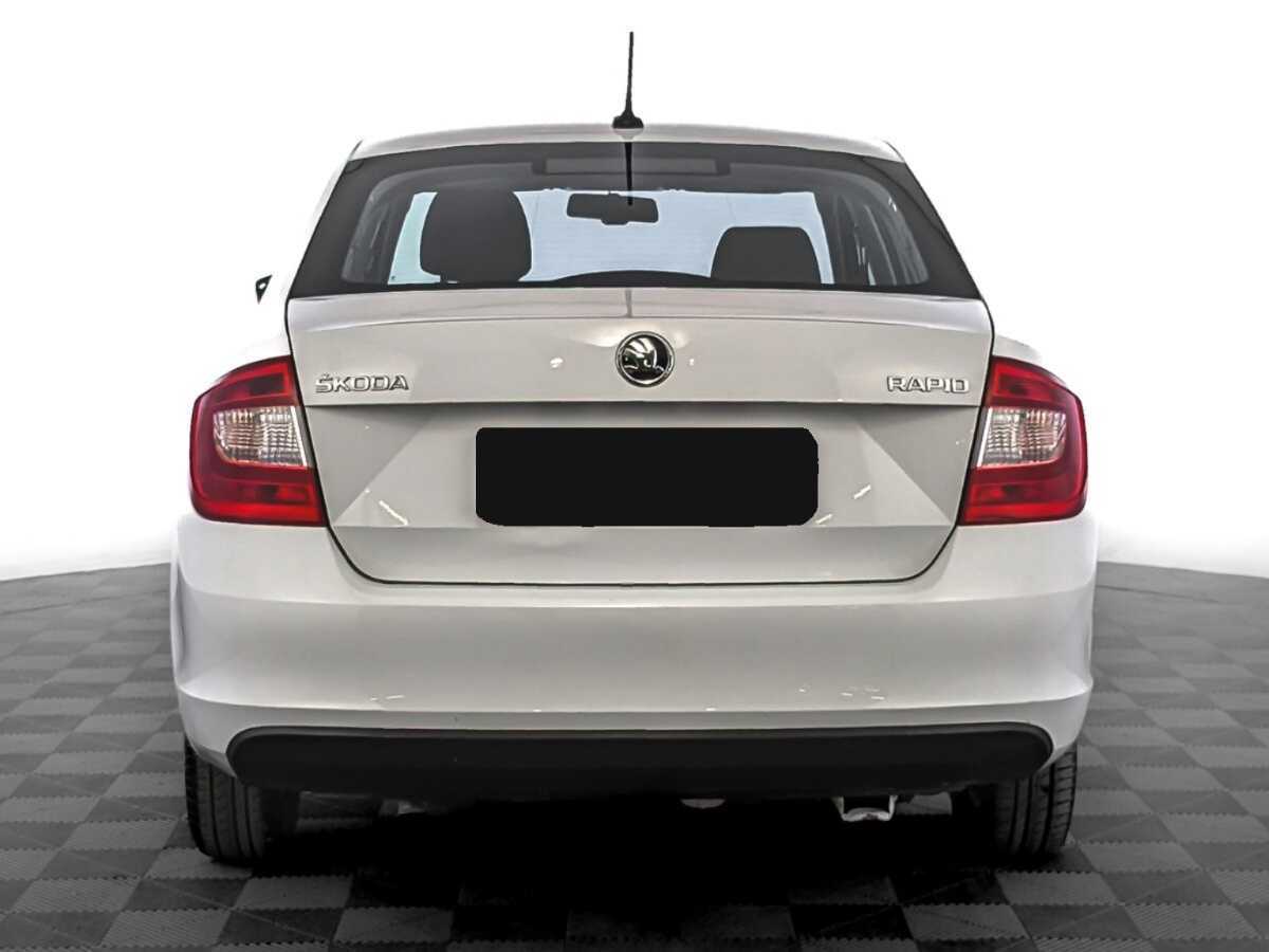 Купить Skoda Rapid с пробегом. Фото: #5