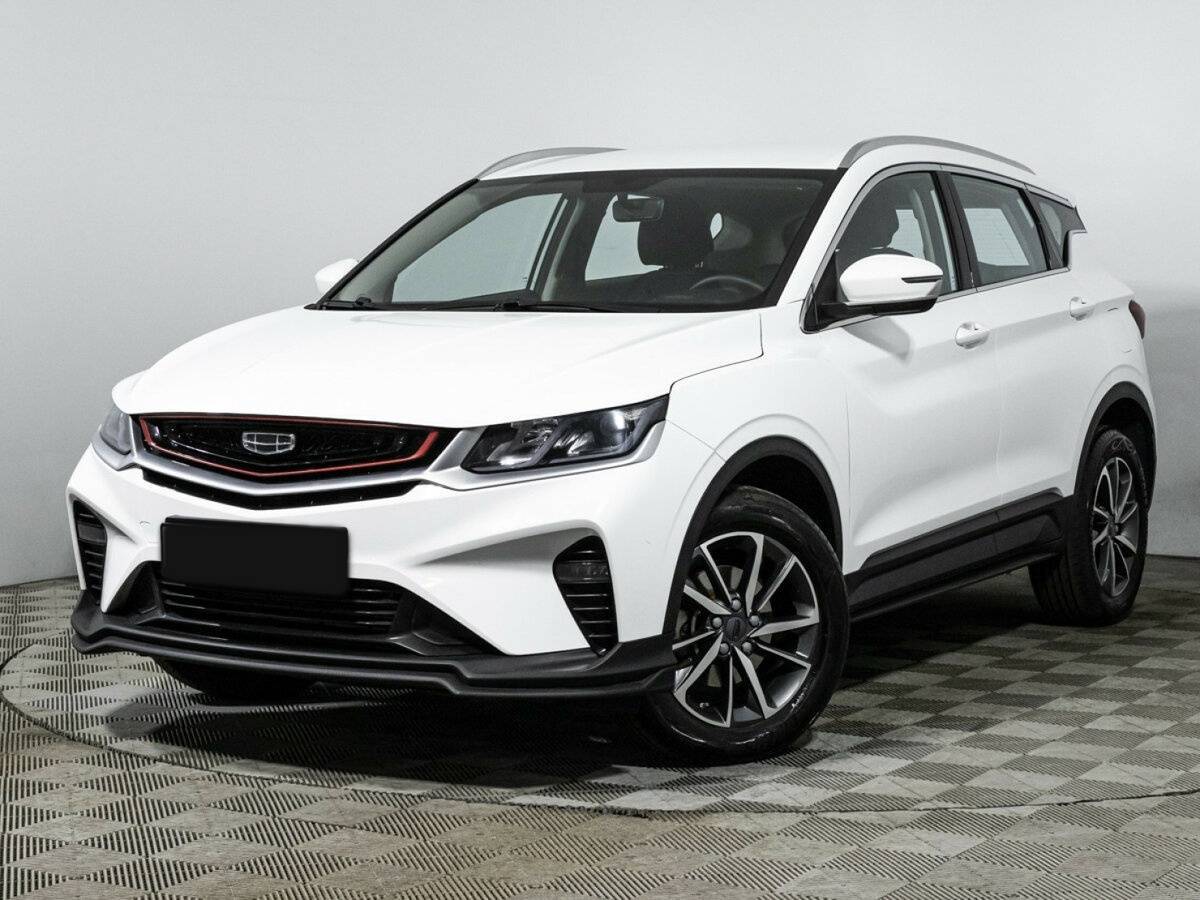 Купить Geely Coolray с пробегом. Посмотреть фото