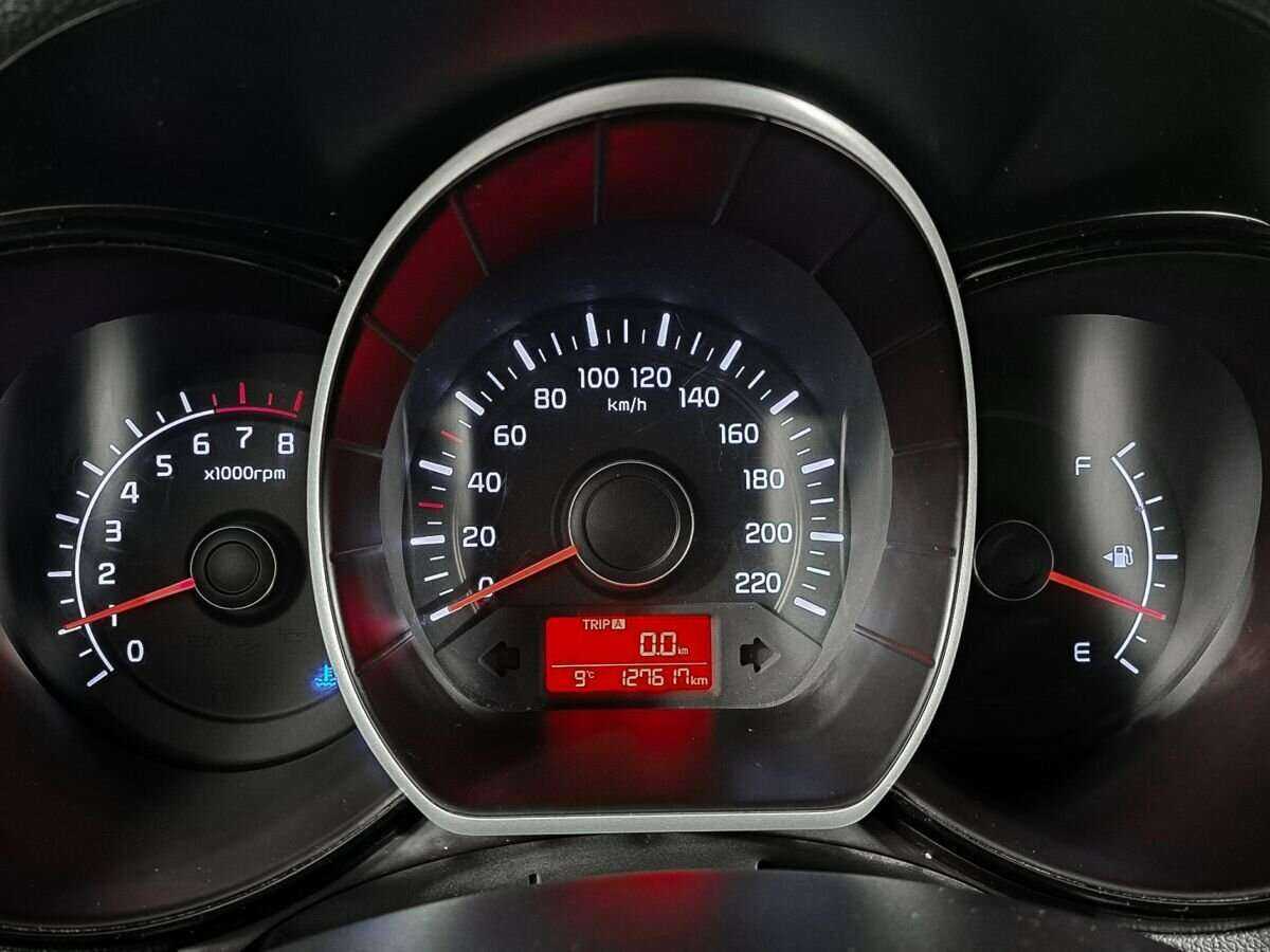 Купить Kia Rio с пробегом. Фото: #8