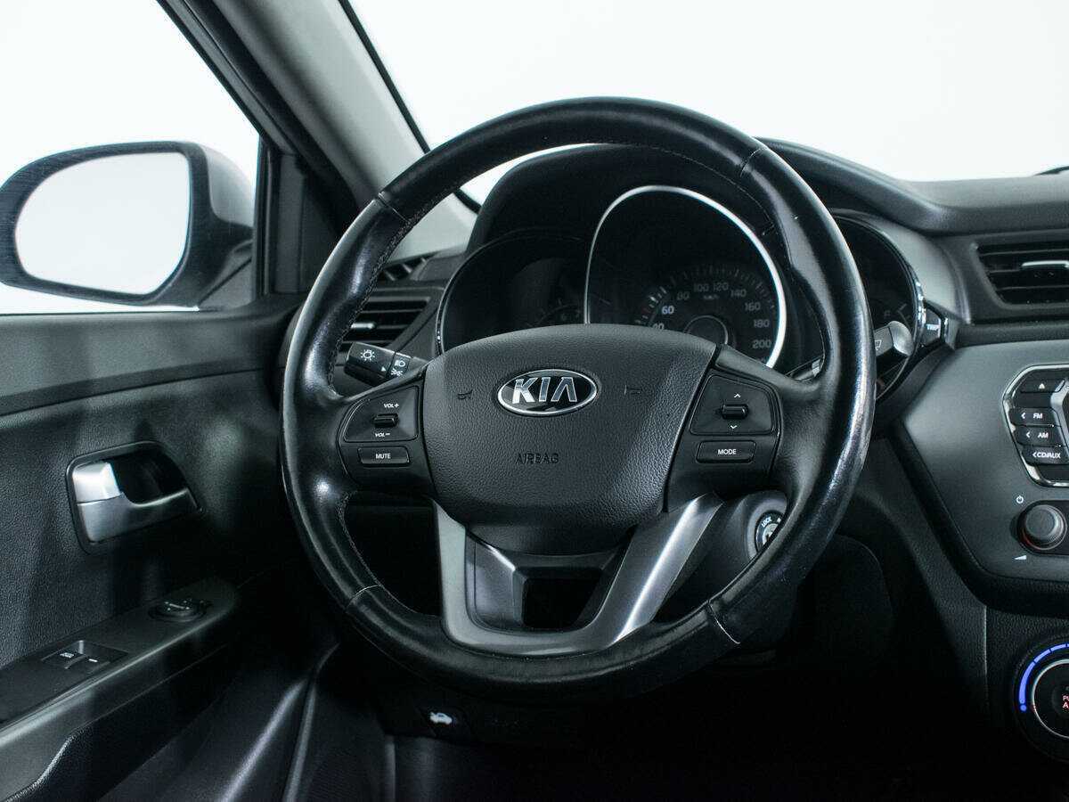 Купить Kia Rio с пробегом. Фото: #13
