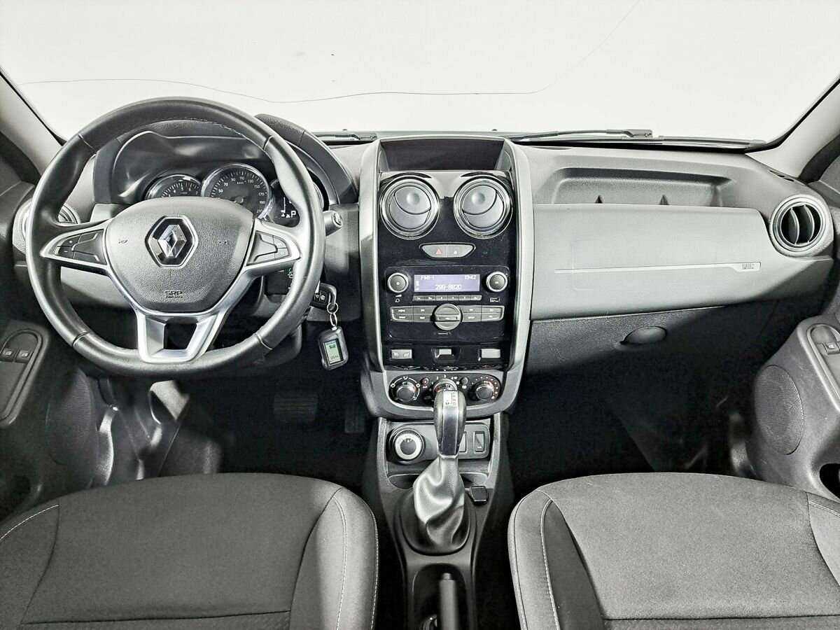 Купить Renault Duster с пробегом. Фото: #9