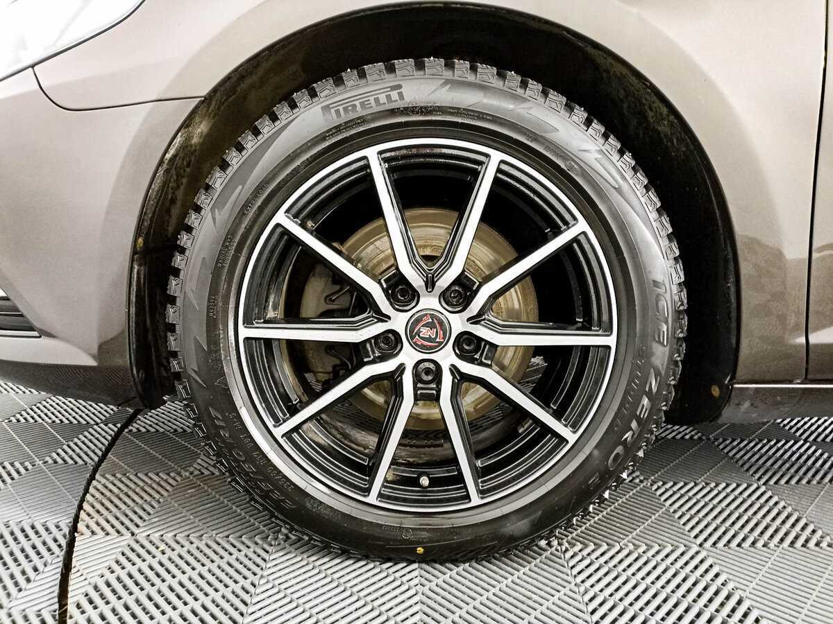 Купить Volkswagen Passat CC с пробегом. Фото: #15