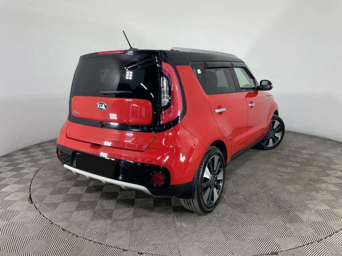 Купить Kia Soul с пробегом. Фото: #5