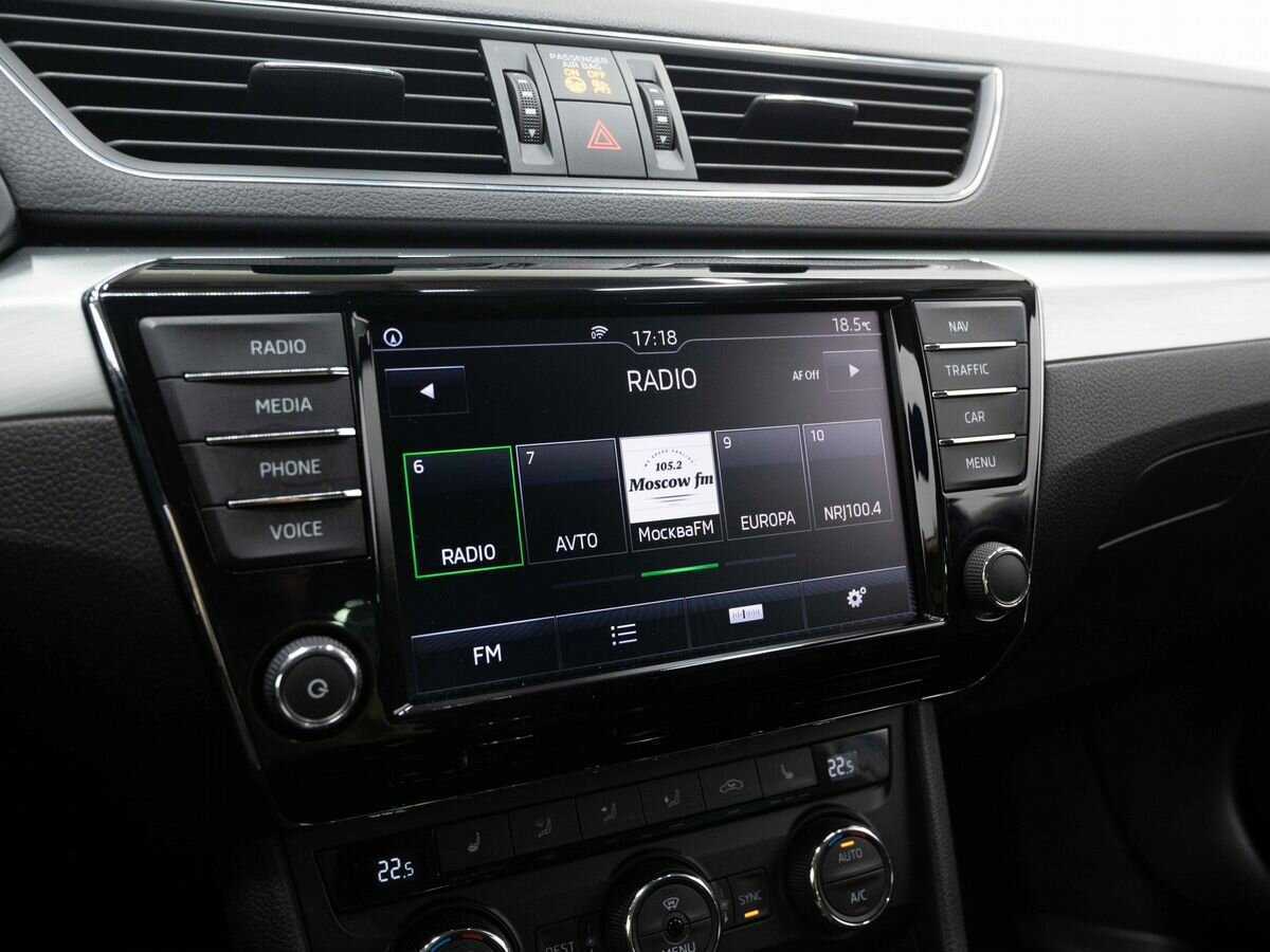 Купить Skoda Superb с пробегом. Фото: #15