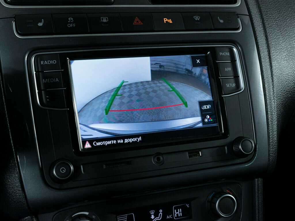 Купить Volkswagen Polo с пробегом. Фото: #12