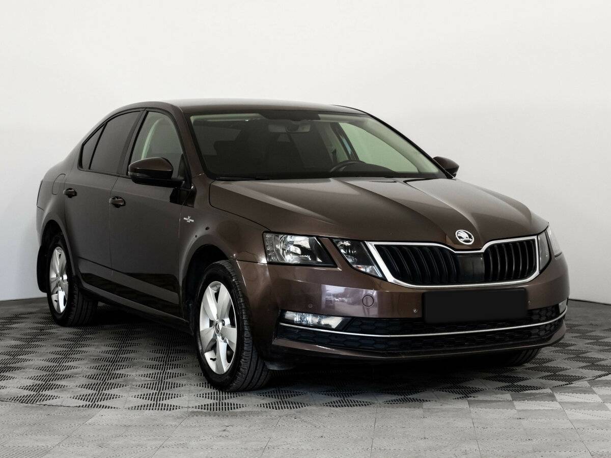 Купить Skoda Octavia с пробегом. Фото: #2