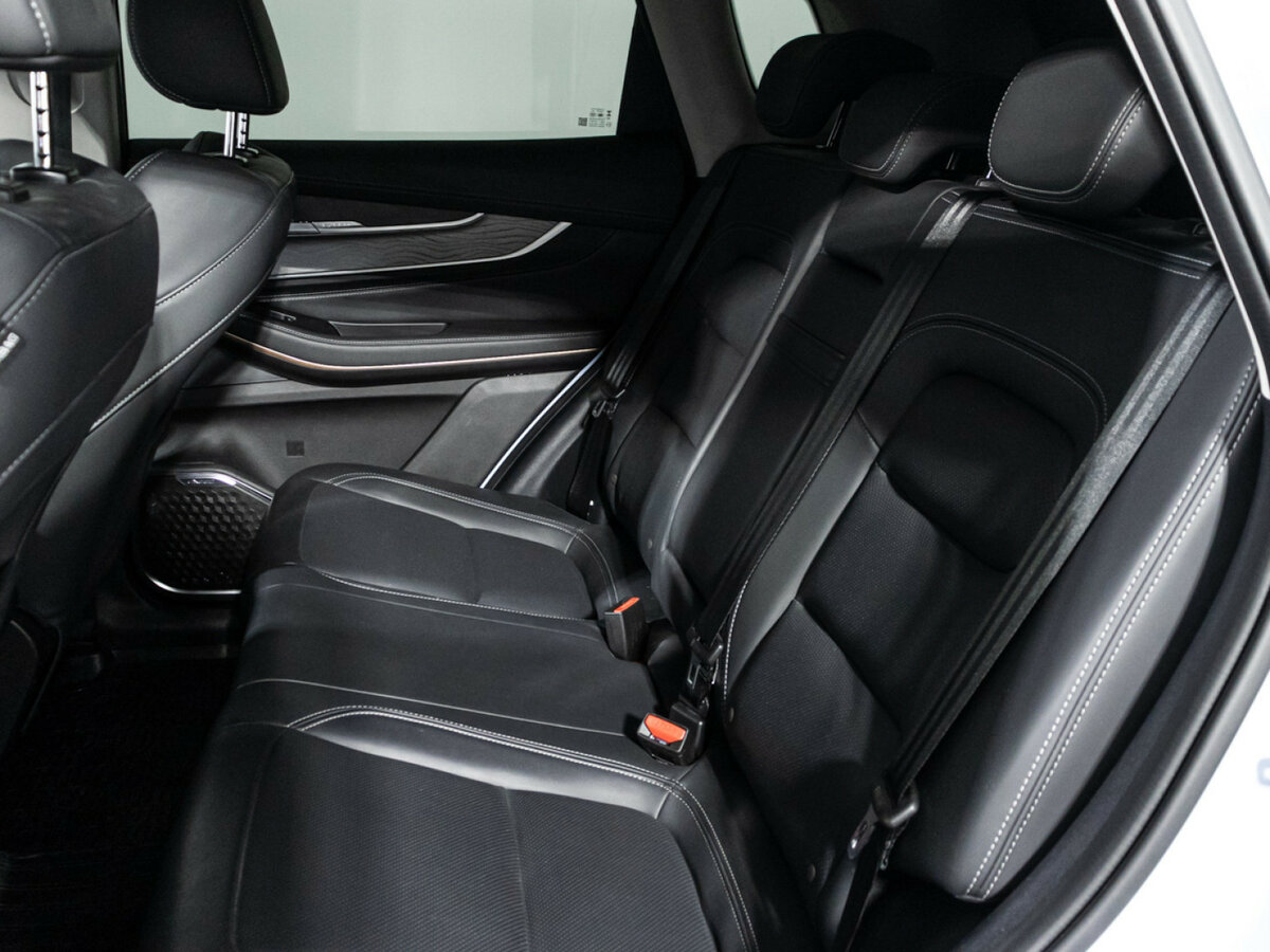 Купить EXEED LX с пробегом. Фото: #9