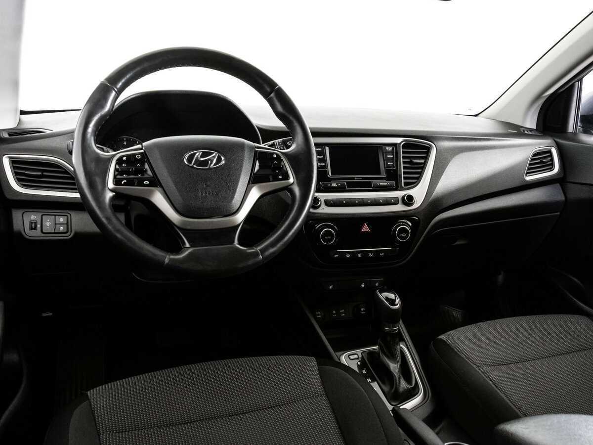 Купить Hyundai Solaris с пробегом. Фото: #7