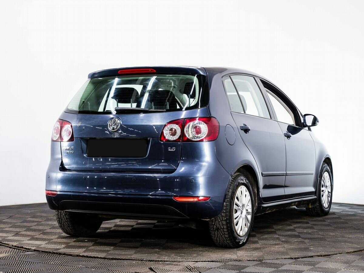 Купить Volkswagen Golf Plus с пробегом. Фото: #5