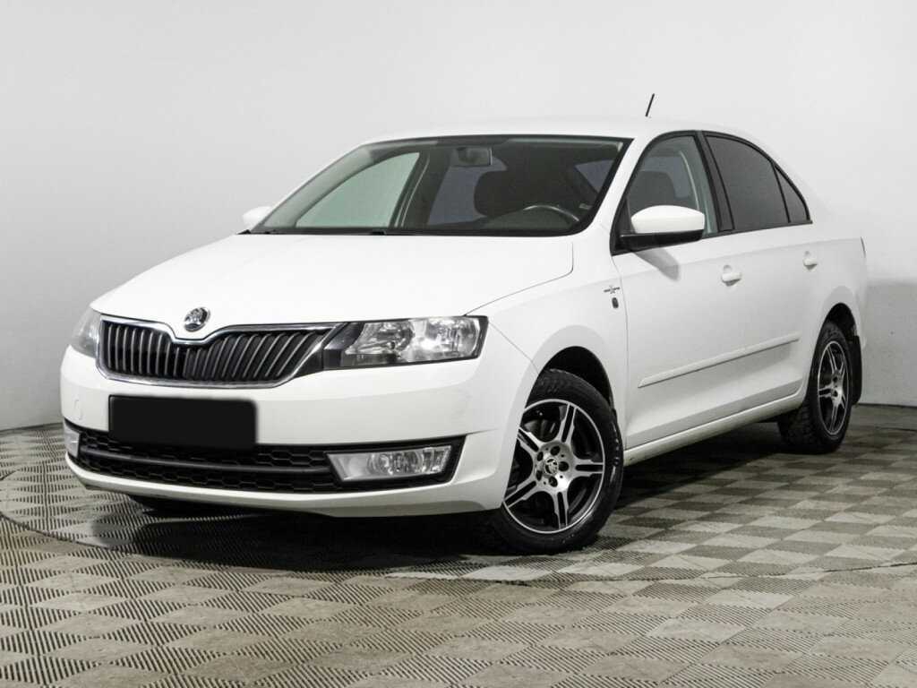 Купить Skoda Rapid с пробегом. Посмотреть фото