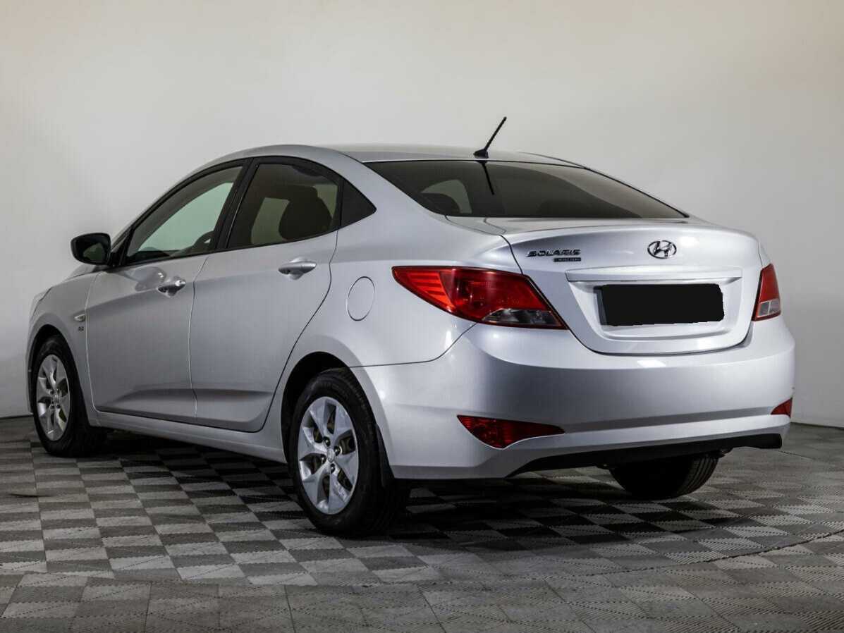 Купить Hyundai Solaris с пробегом. Фото: #6