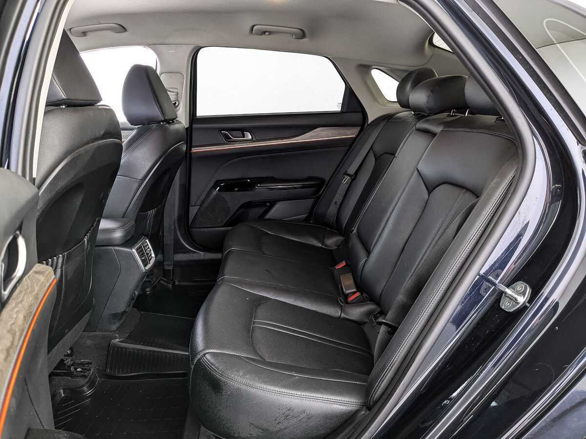 Купить Kia K5 с пробегом. Фото: #13