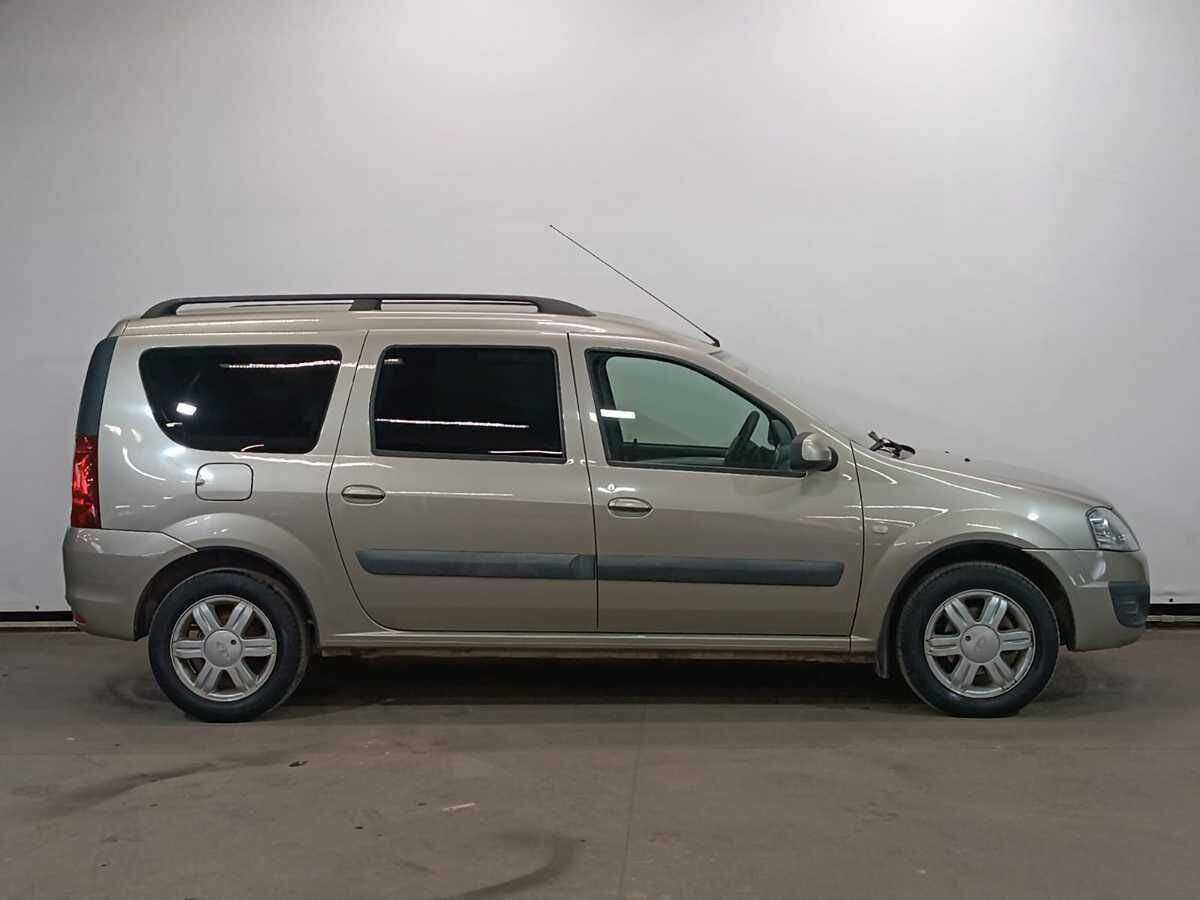 Купить Lada (ВАЗ) Largus с пробегом. Фото: #3