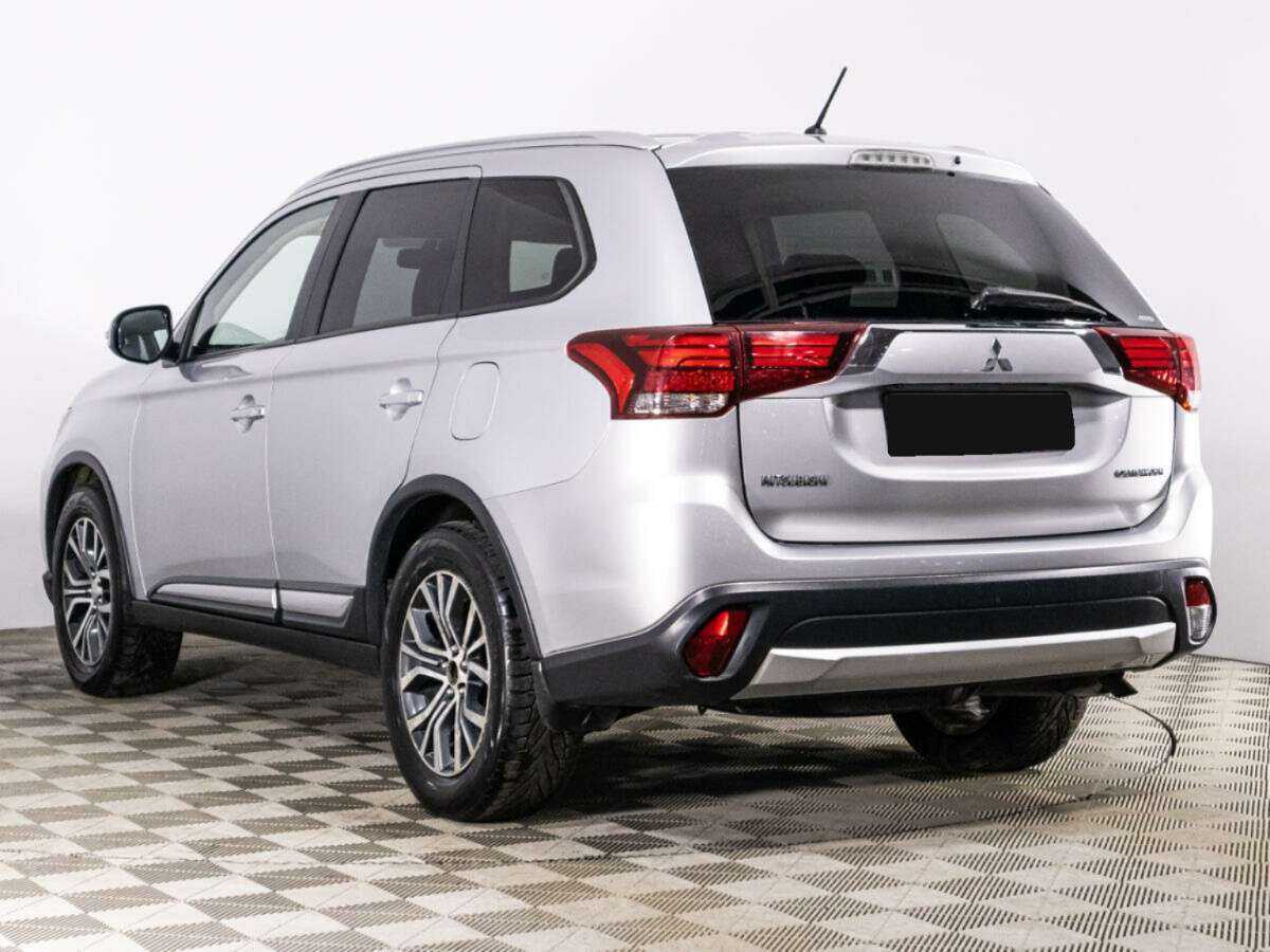 Купить Mitsubishi Outlander с пробегом. Фото: #6