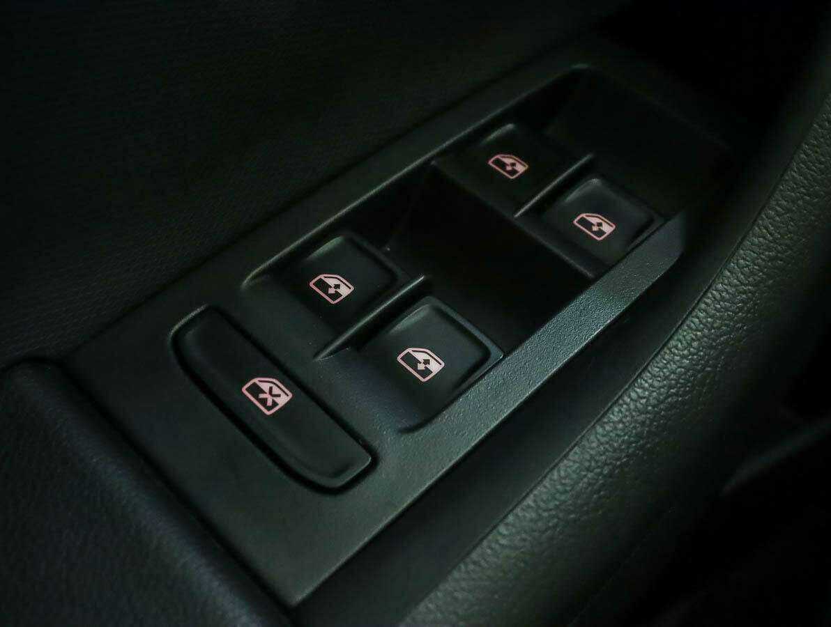 Купить Volkswagen Polo с пробегом. Фото: #13