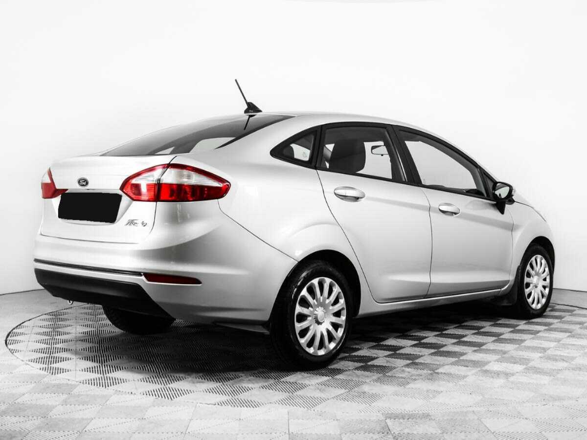 Купить Ford Fiesta с пробегом. Фото: #4