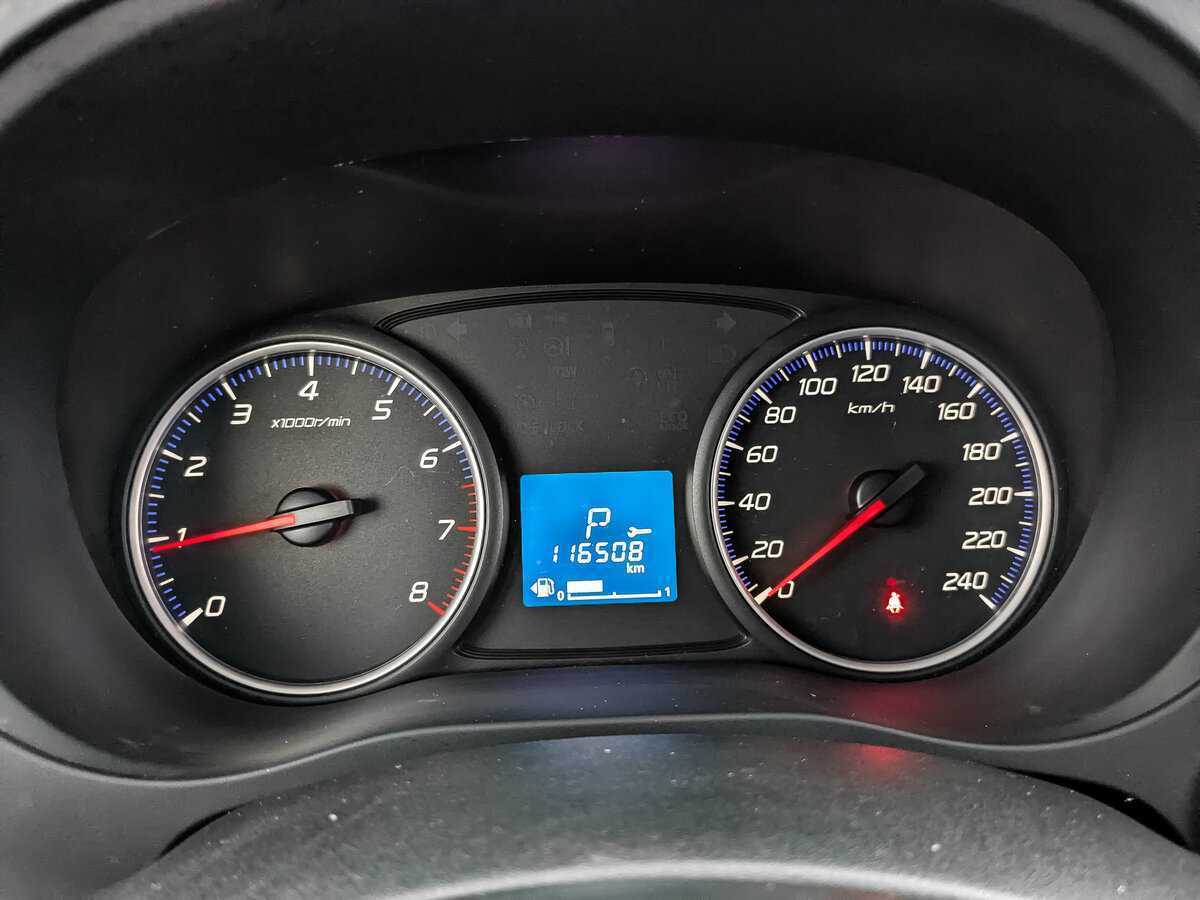 Купить Mitsubishi Outlander с пробегом. Фото: #11