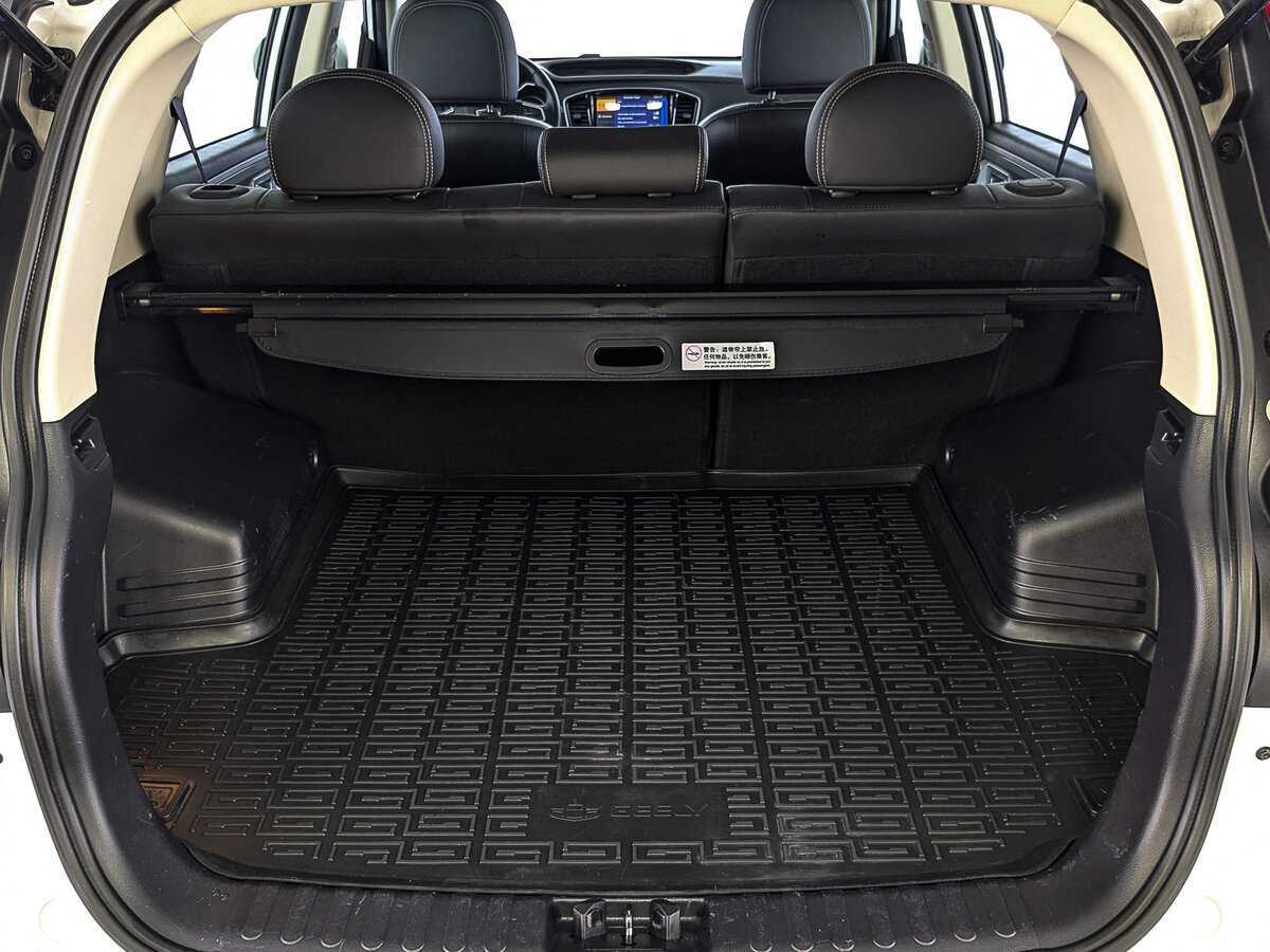 Купить Geely Emgrand X7 с пробегом. Фото: #9