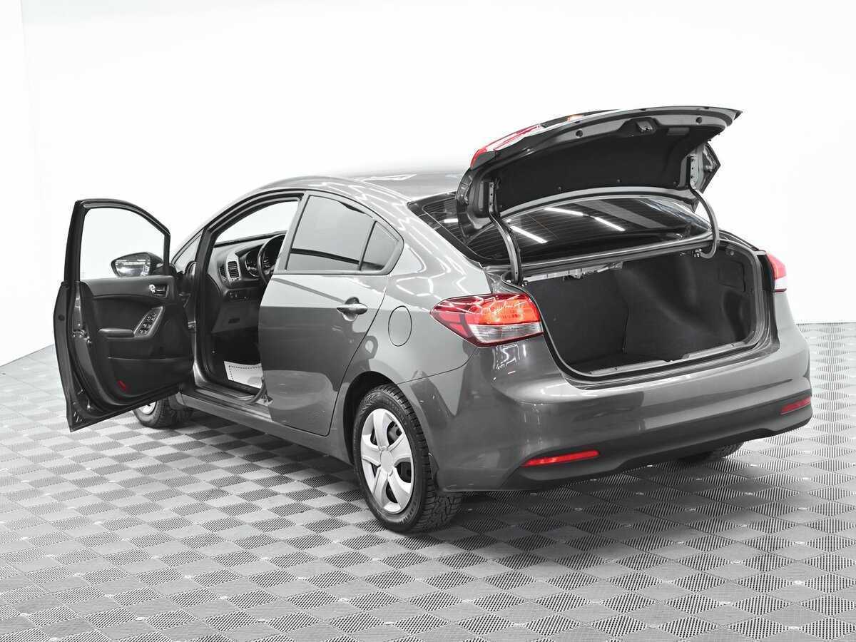 Купить Kia Cerato с пробегом. Фото: #4