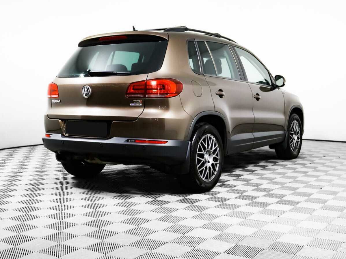 Купить Volkswagen Tiguan с пробегом. Фото: #4
