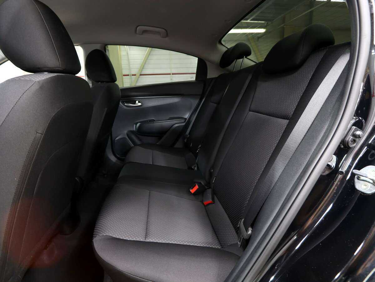 Купить Kia Rio с пробегом. Фото: #18