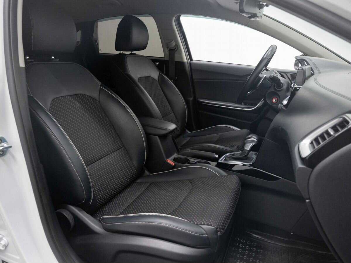 Купить Kia Ceed с пробегом. Фото: #12