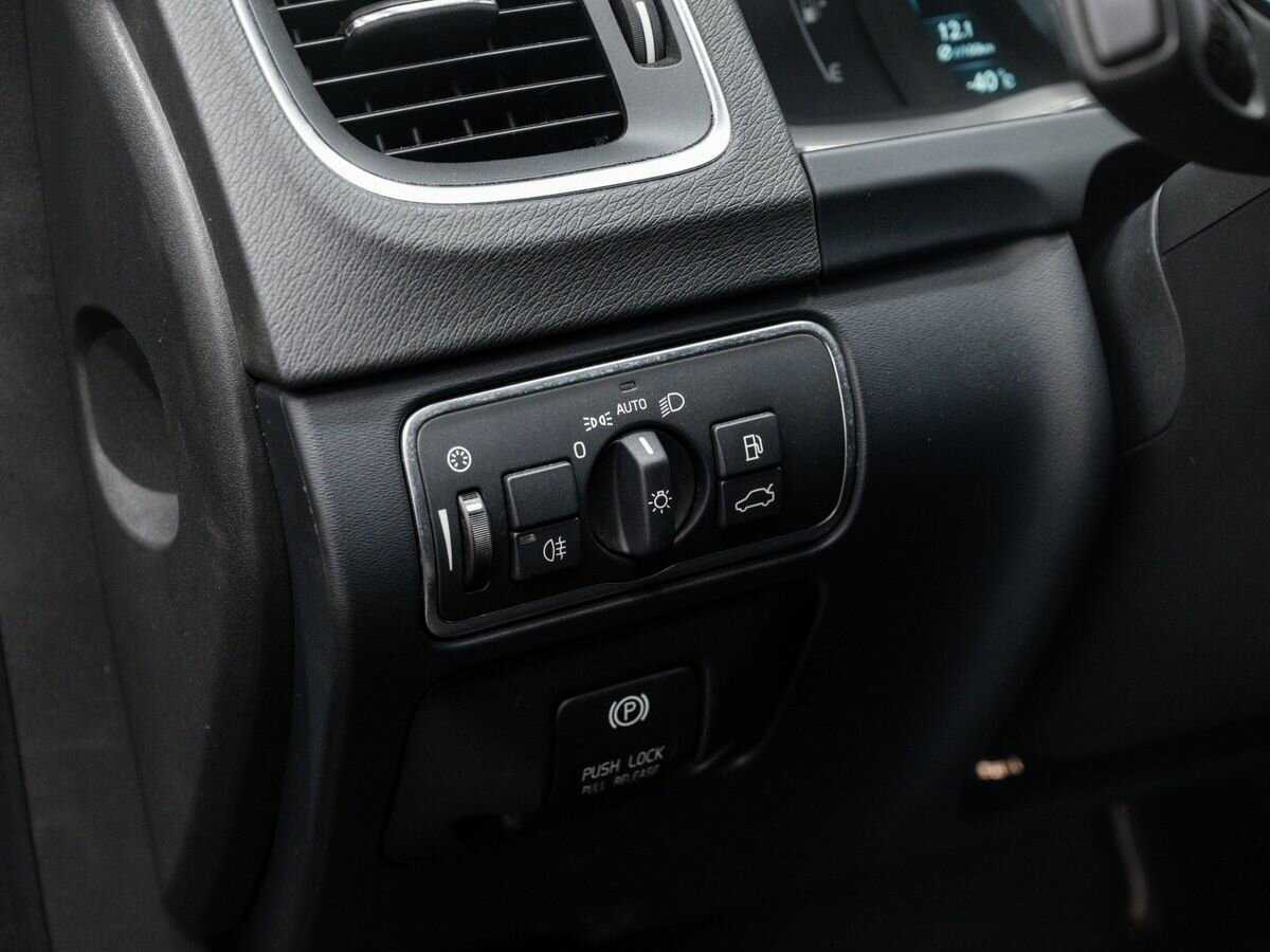 Купить Volvo S60 с пробегом. Фото: #16