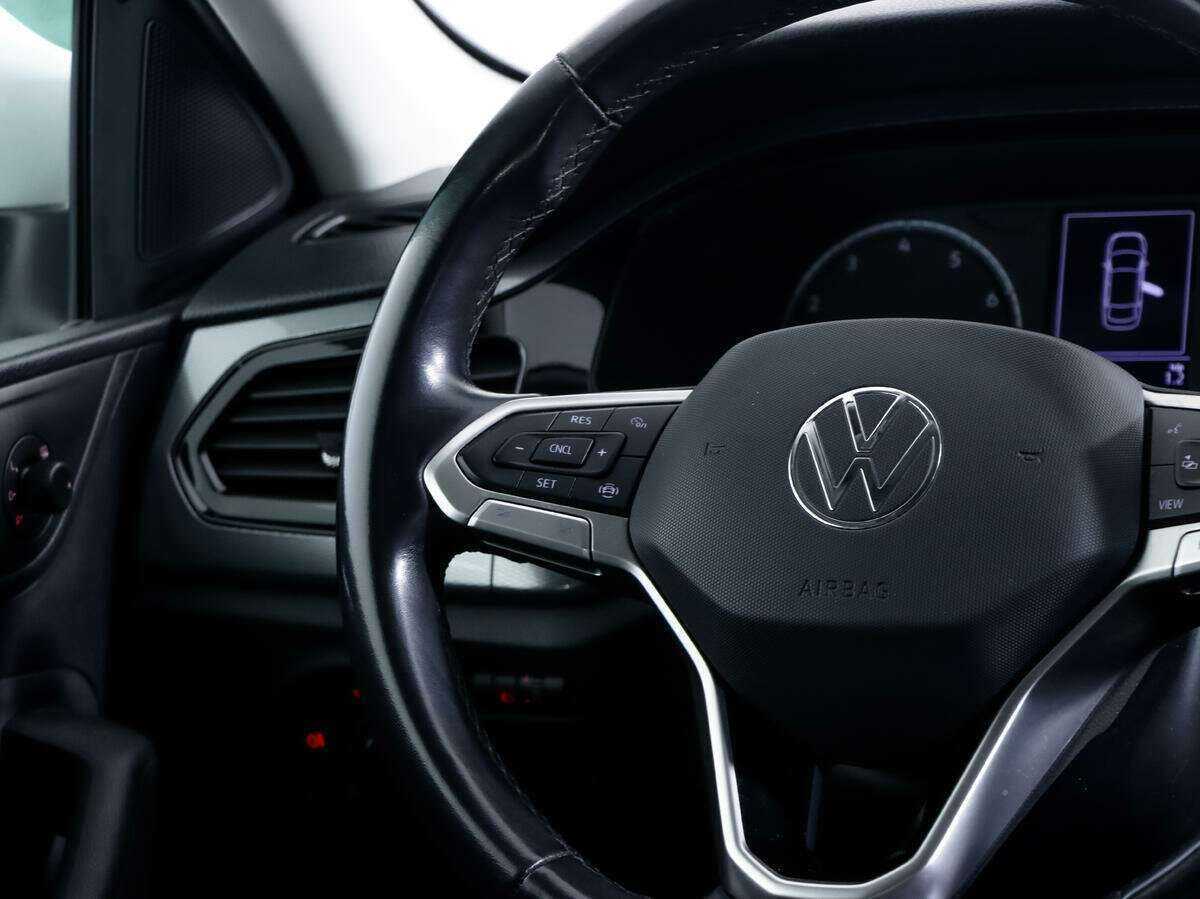 Купить Volkswagen Polo с пробегом. Фото: #12