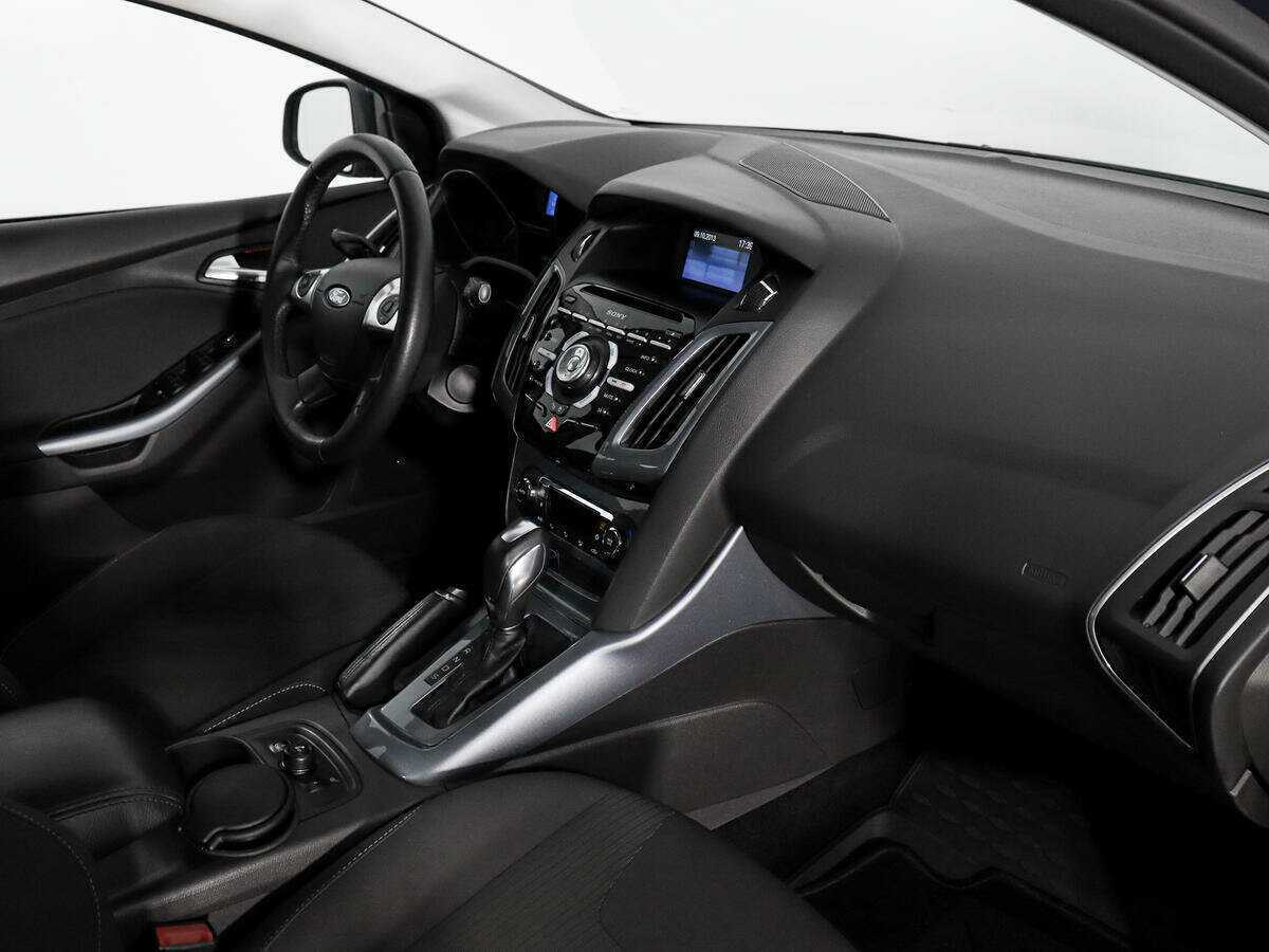 Купить Ford Focus с пробегом. Фото: #11