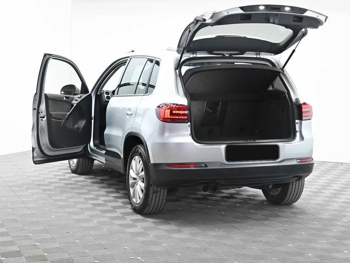 Купить Volkswagen Tiguan с пробегом. Фото: #4
