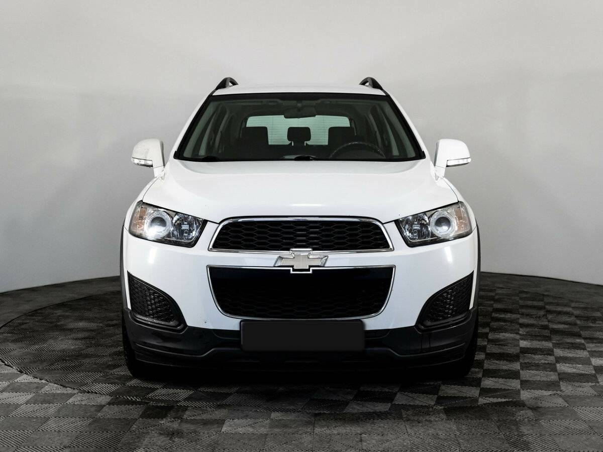 Купить Chevrolet Captiva с пробегом. Фото: #1