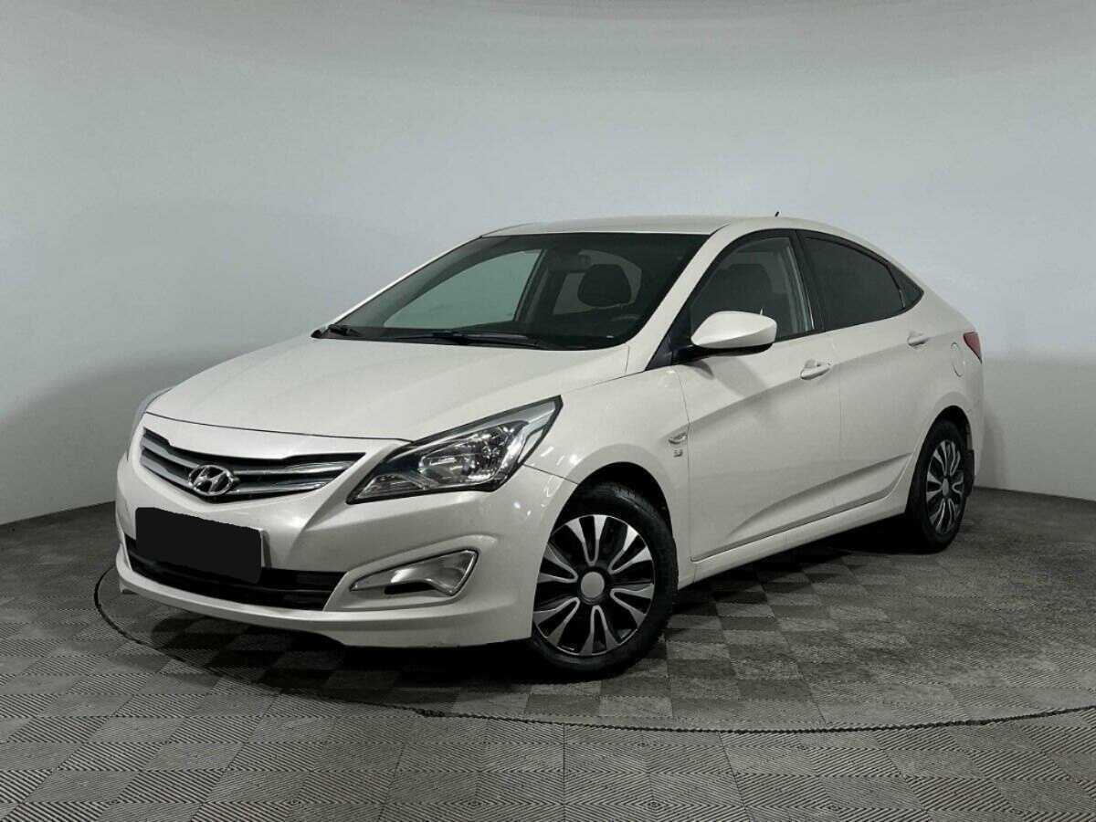 Купить Hyundai Solaris с пробегом. Фото: #0