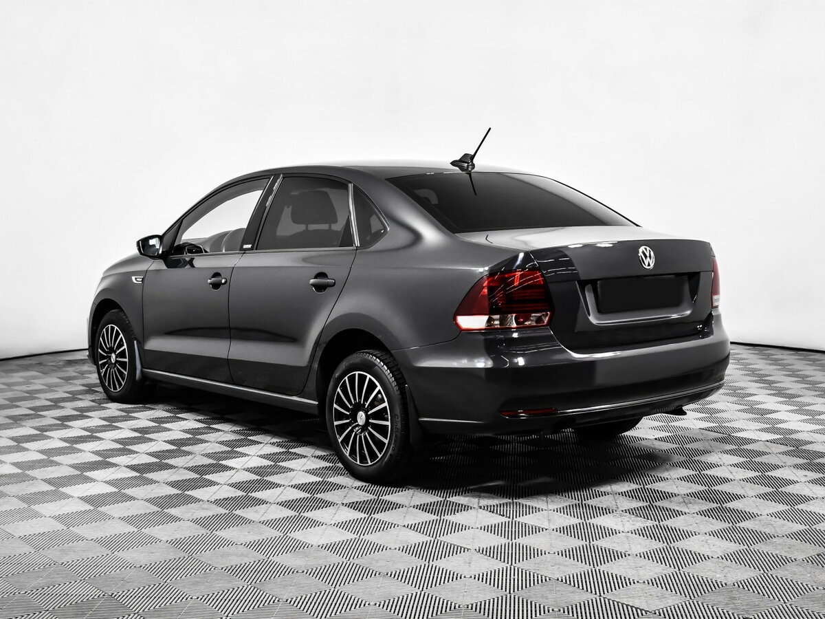 Купить Volkswagen Polo с пробегом. Фото: #6