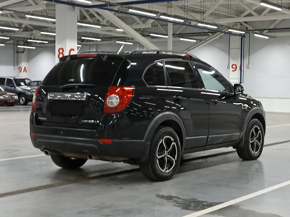 Купить Chevrolet Captiva с пробегом. Фото: #4