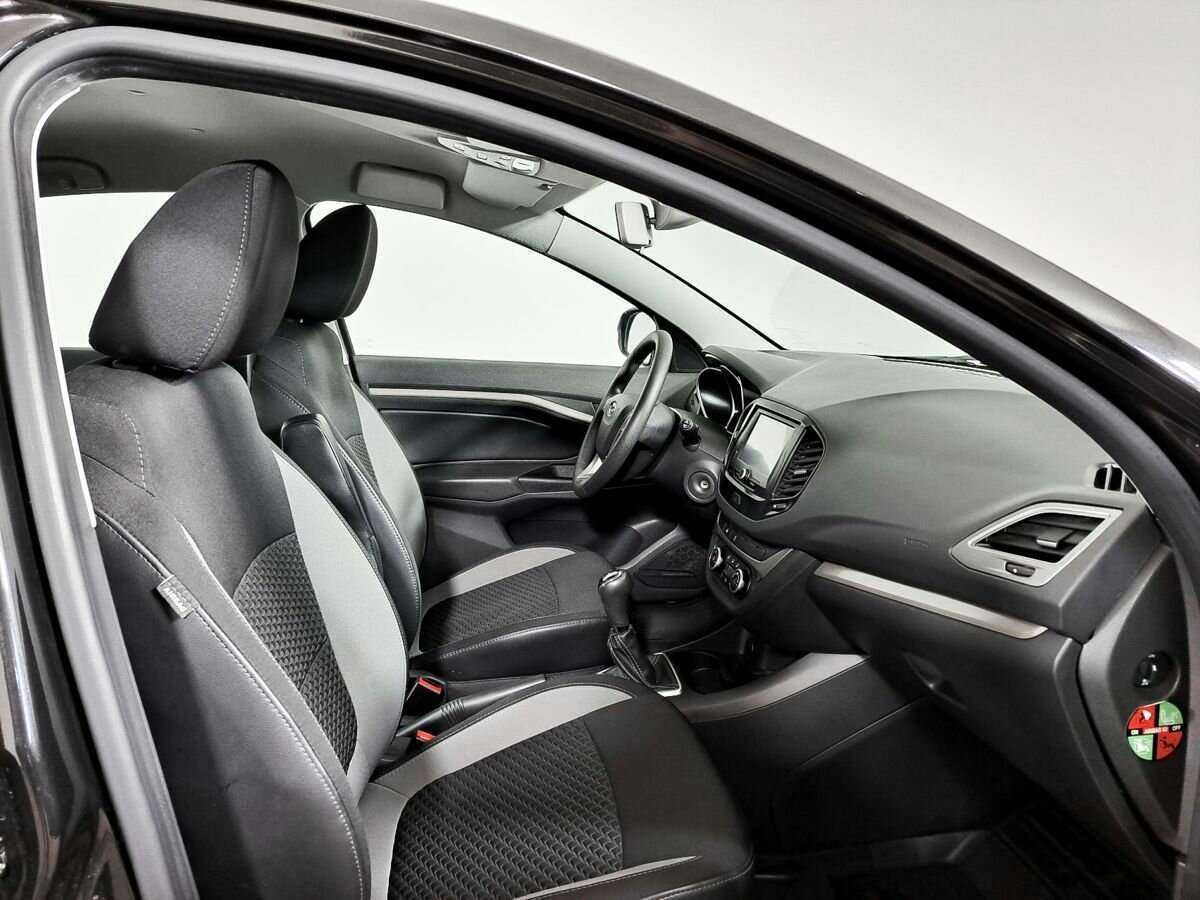 Купить Lada (ВАЗ) Vesta с пробегом. Фото: #5