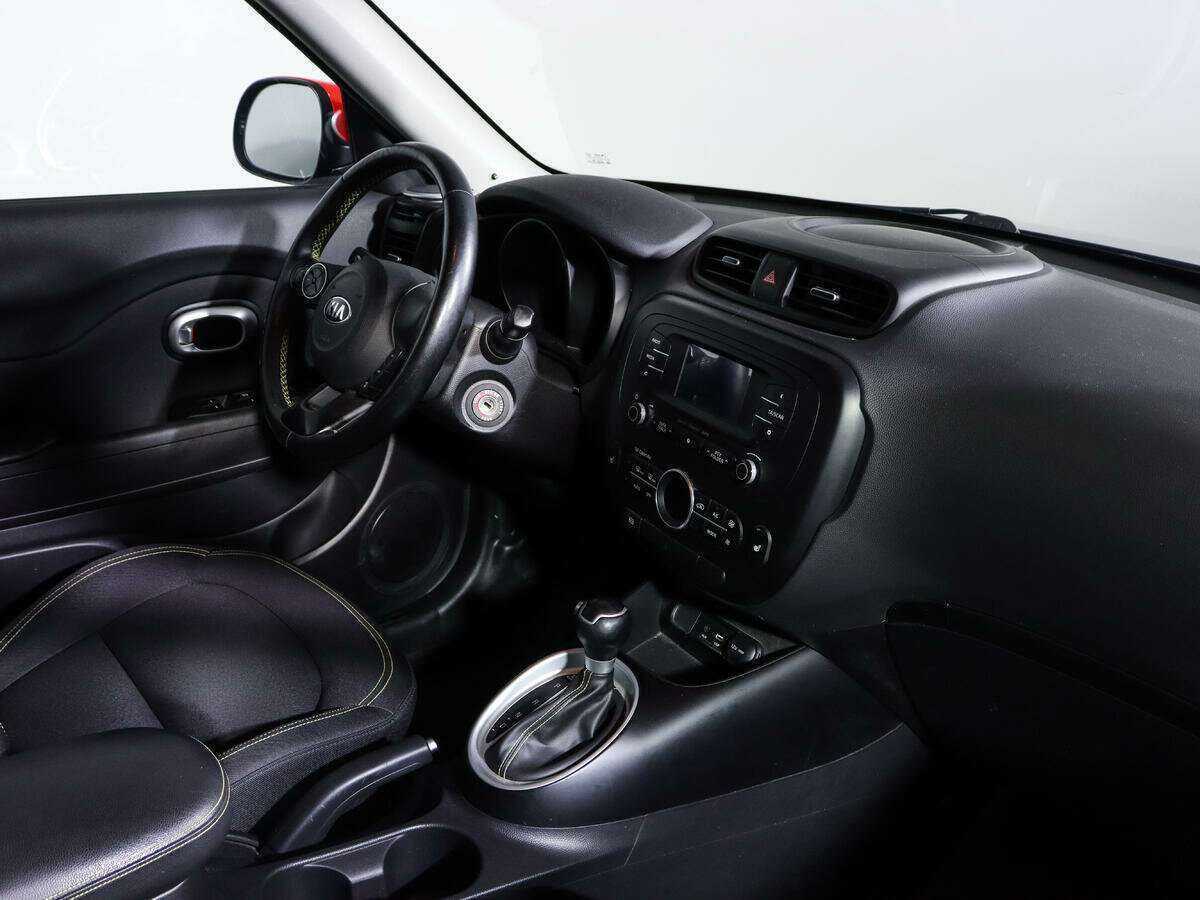 Купить Kia Soul с пробегом. Фото: #8