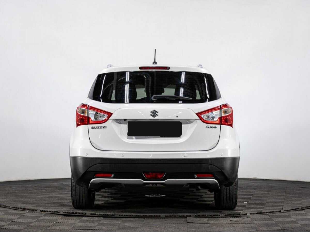 Купить Suzuki SX4 с пробегом. Фото: #4