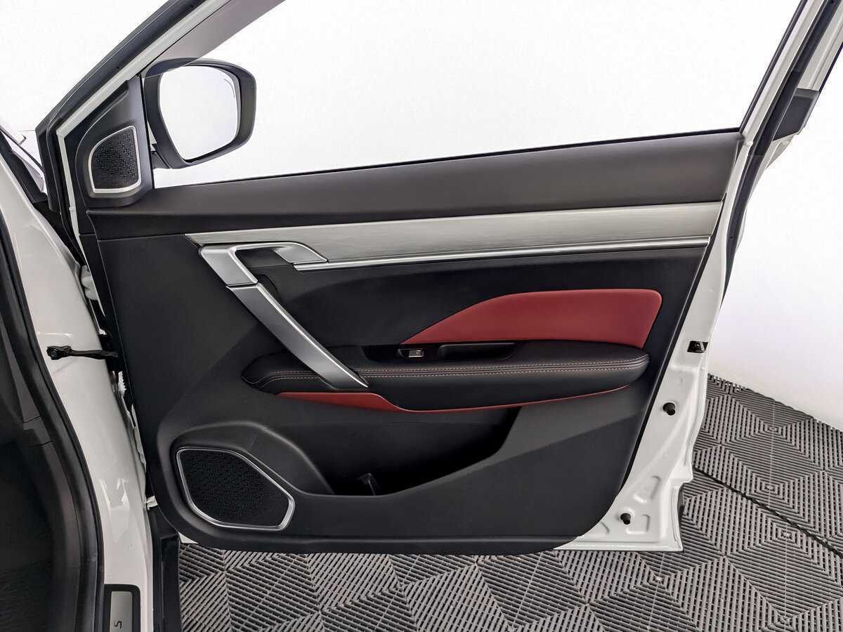 Купить Geely Coolray с пробегом. Фото: #20