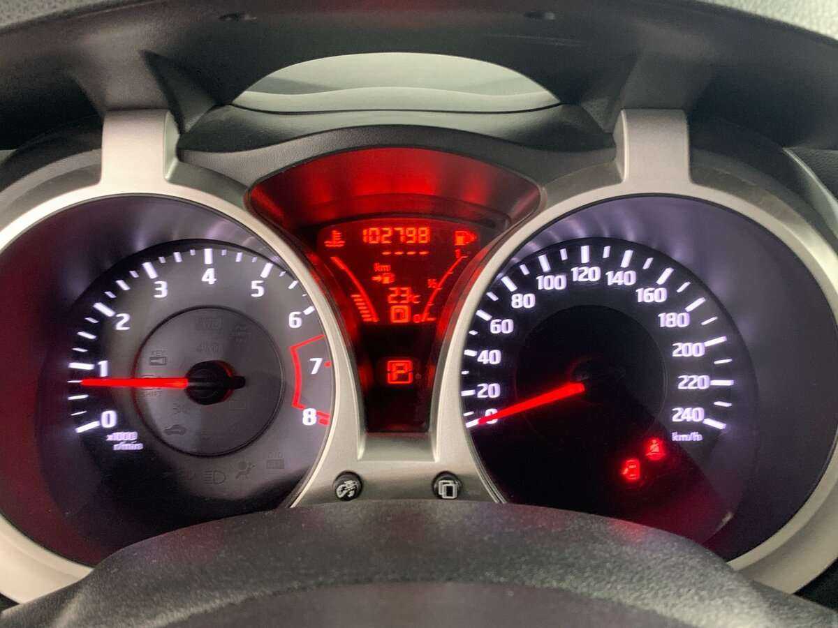 Купить Nissan Juke с пробегом. Фото: #14