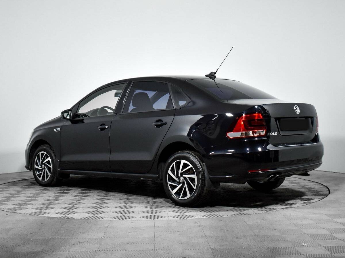 Купить Volkswagen Polo с пробегом. Фото: #6
