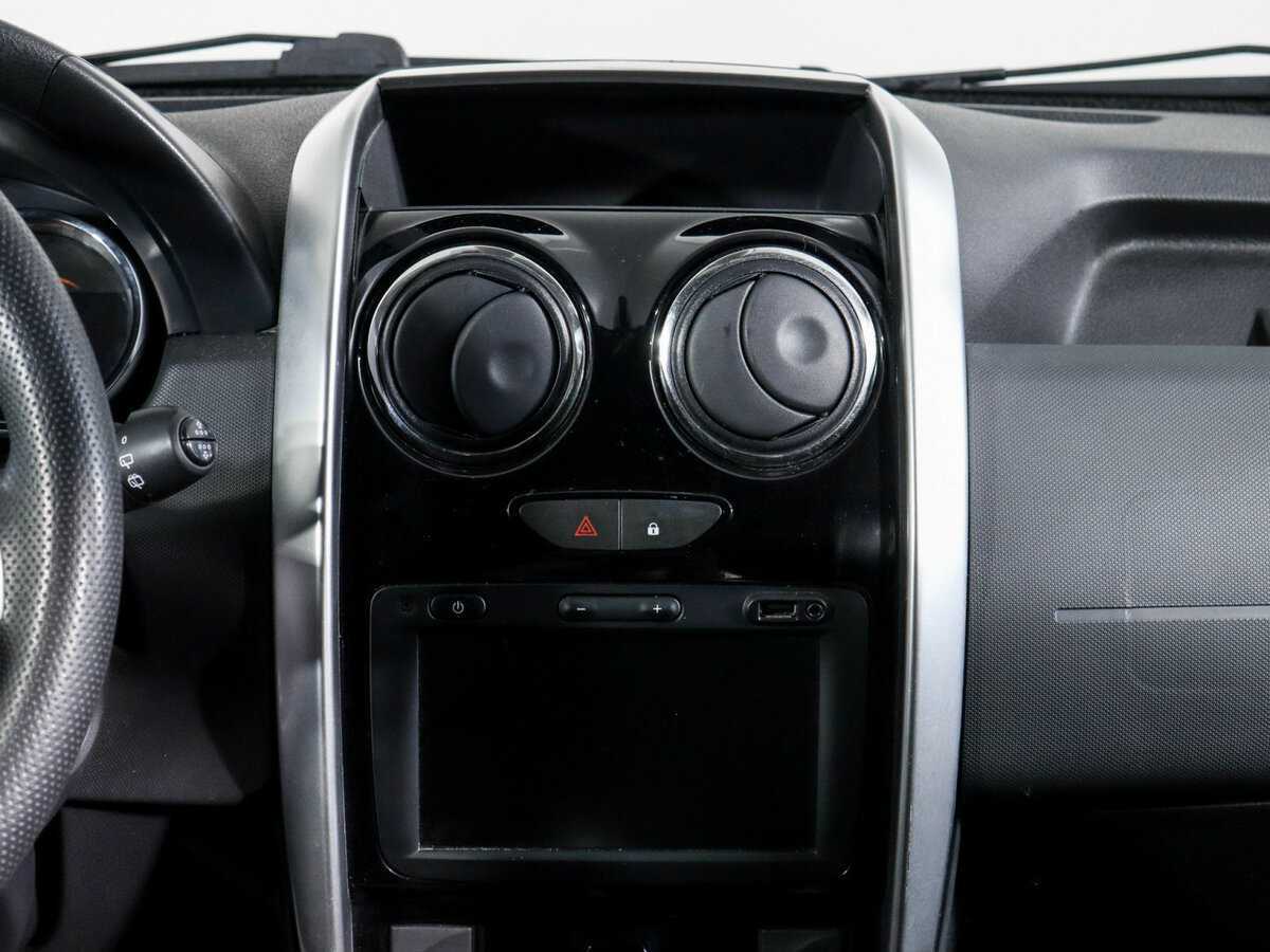 Купить Lada (ВАЗ) Largus с пробегом. Фото: #9