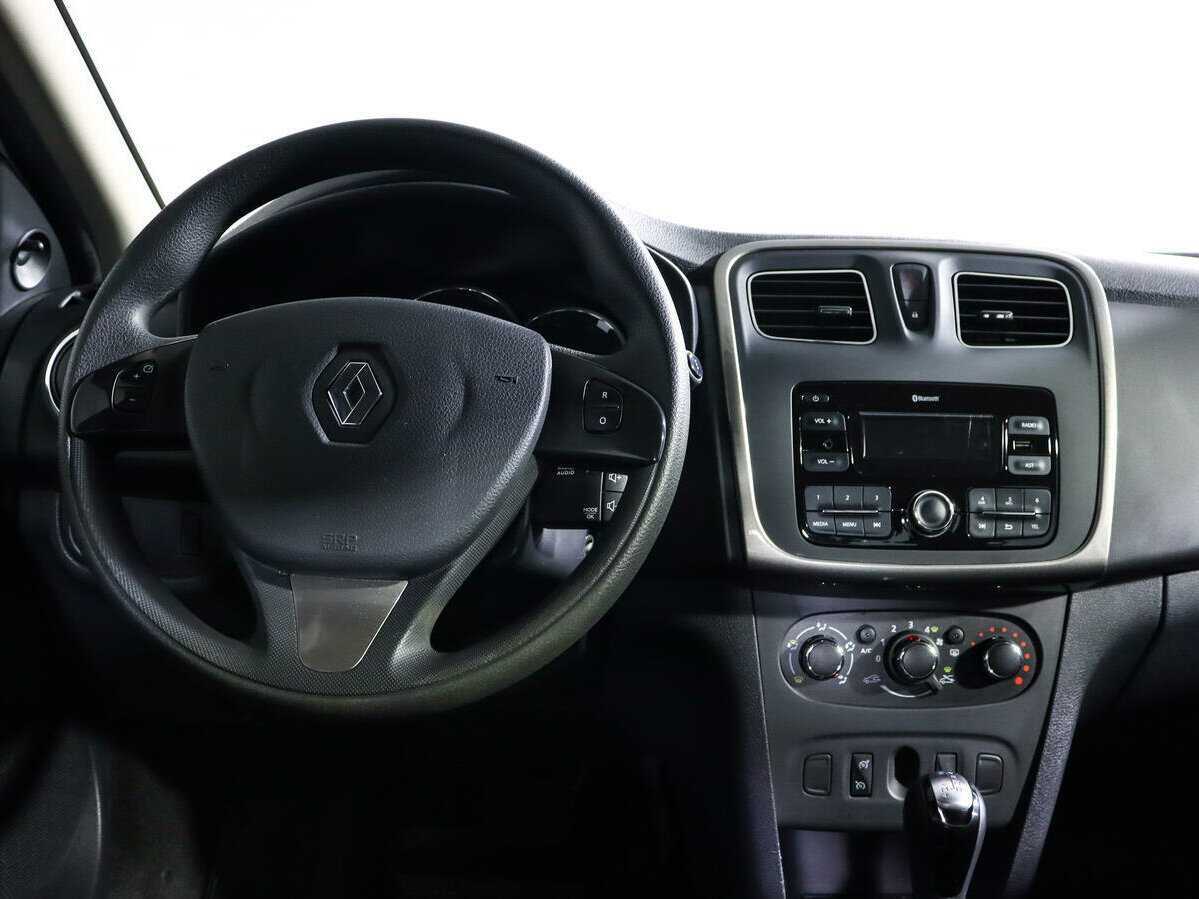 Купить Renault Logan с пробегом. Фото: #11